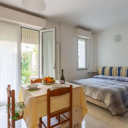 Casa Cathy By Interhome * Sanremo